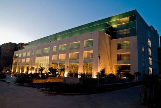 Central Square Mall New Delhi: Location, Stores & Shops, Timings, Nearby Areas